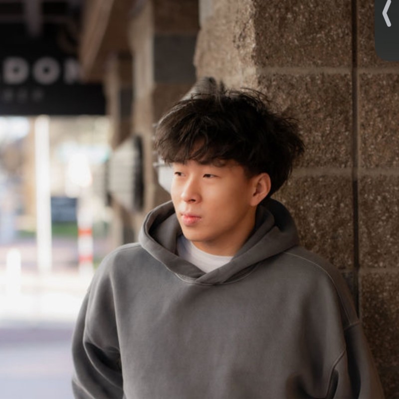 Ethan Zou